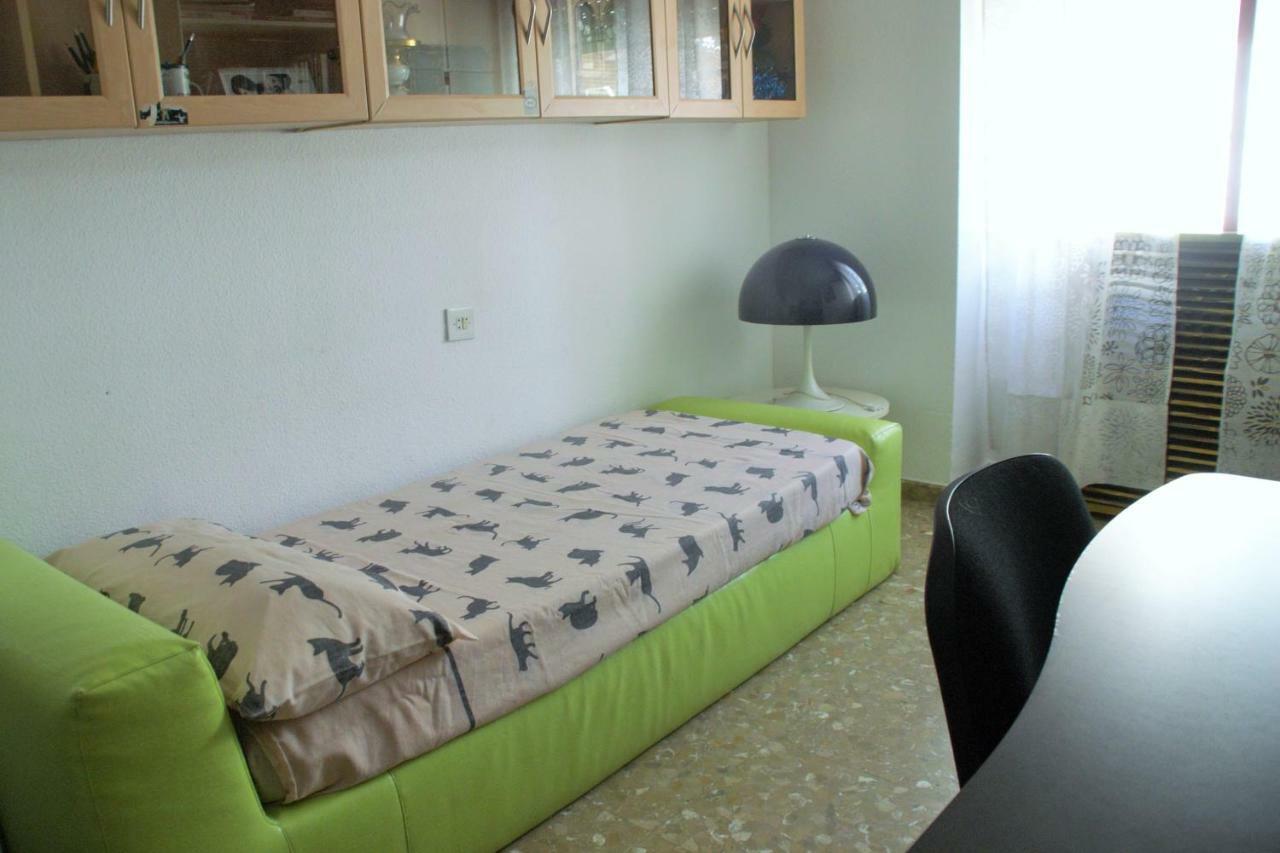 Lola Apartment Granada Exterior foto